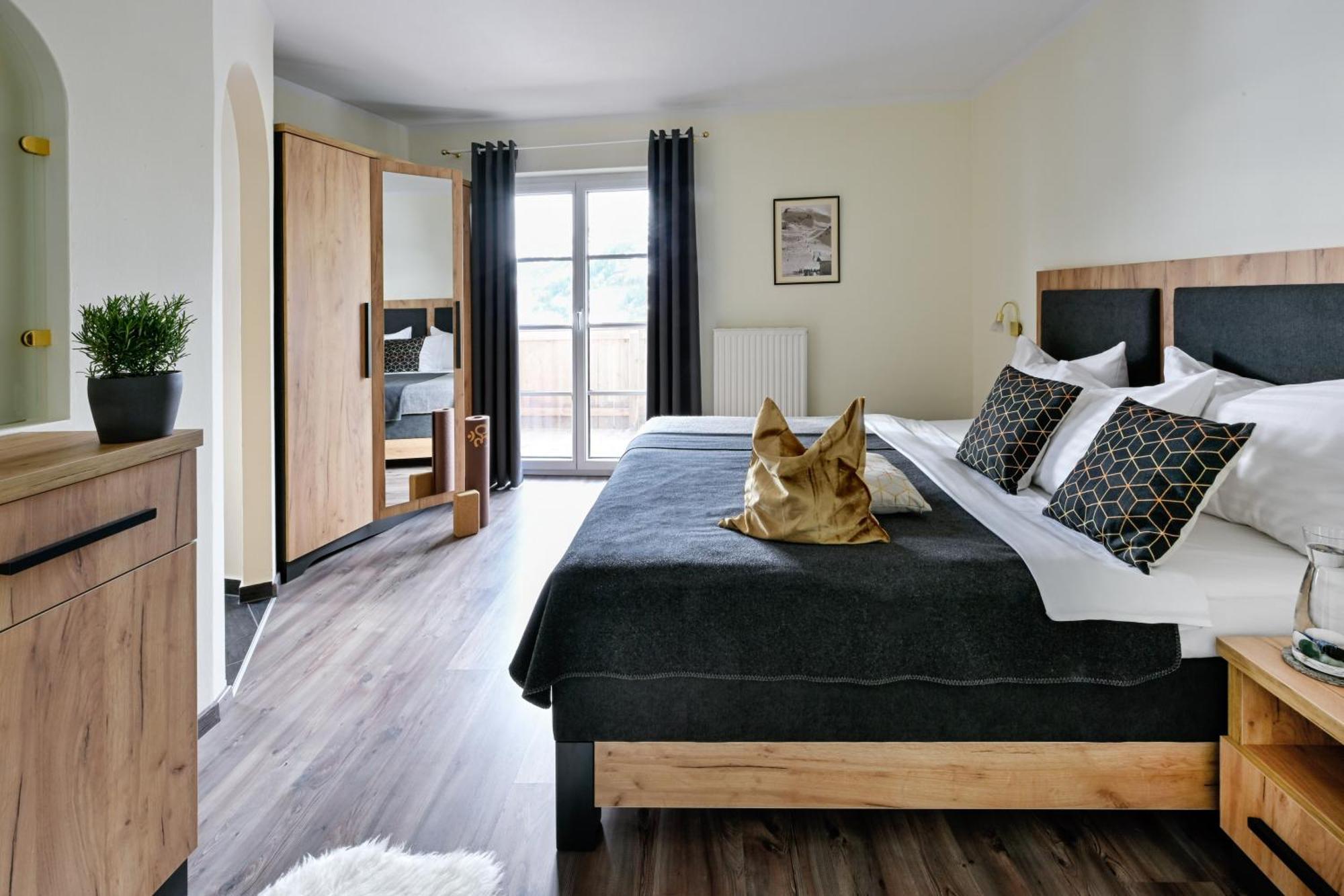 אוברטאורן Alphatauern Health Resort - Adults Only 15 Plus מראה חיצוני תמונה